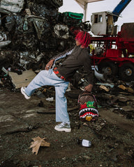 SHARKS IN PARIS CHARACTERS SNEAKIN BACKPACK (DLXV)