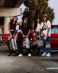 SCRIBBLE DRIBBLE CHECK TOILETRY BRICK