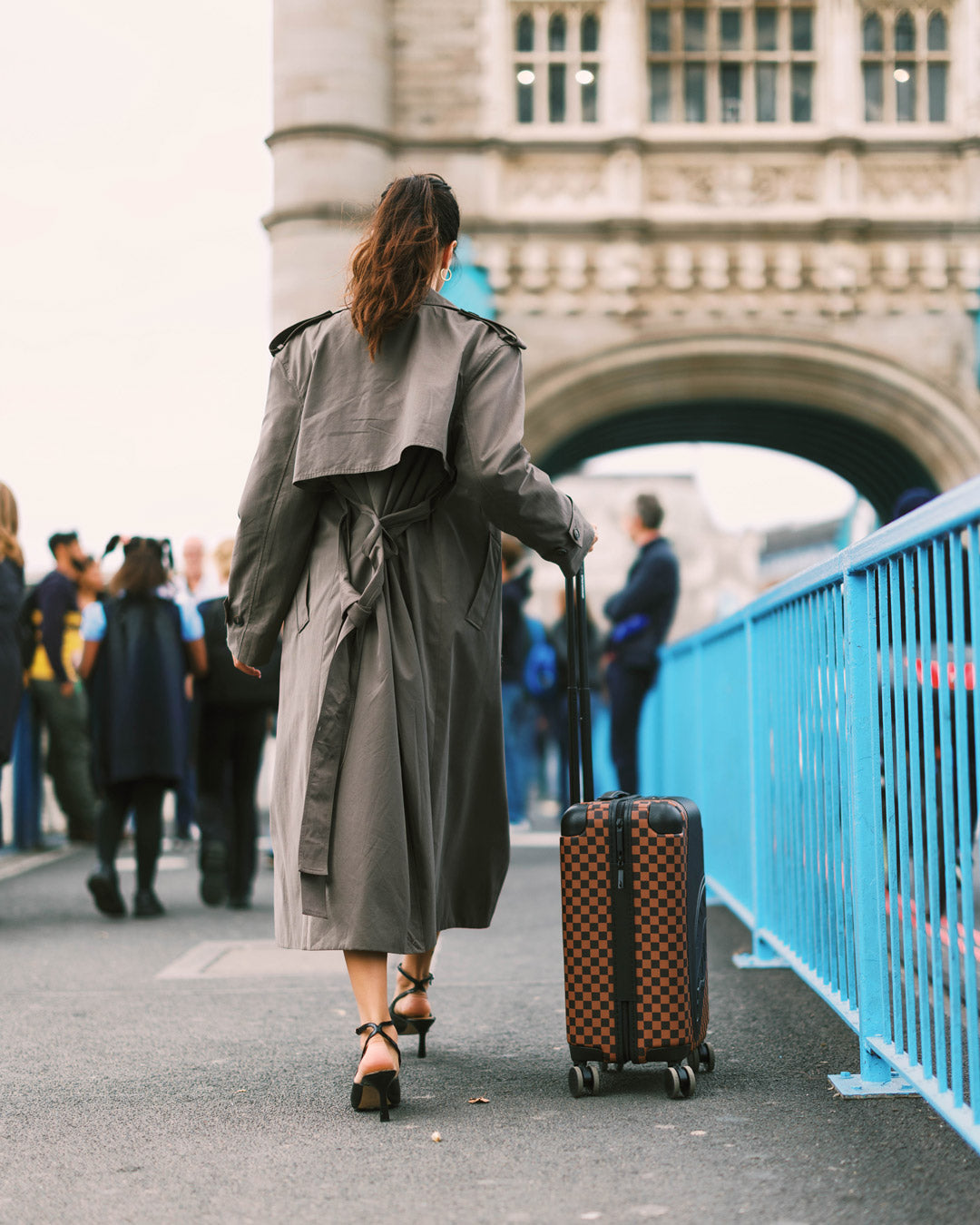 JETSTREAM SHADOW CARRY-ON LUGGAGE