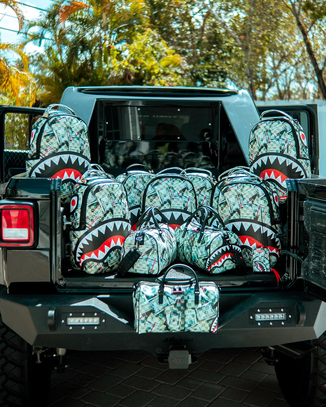 MAMA I MADE IT BACKPACK (DLXV)