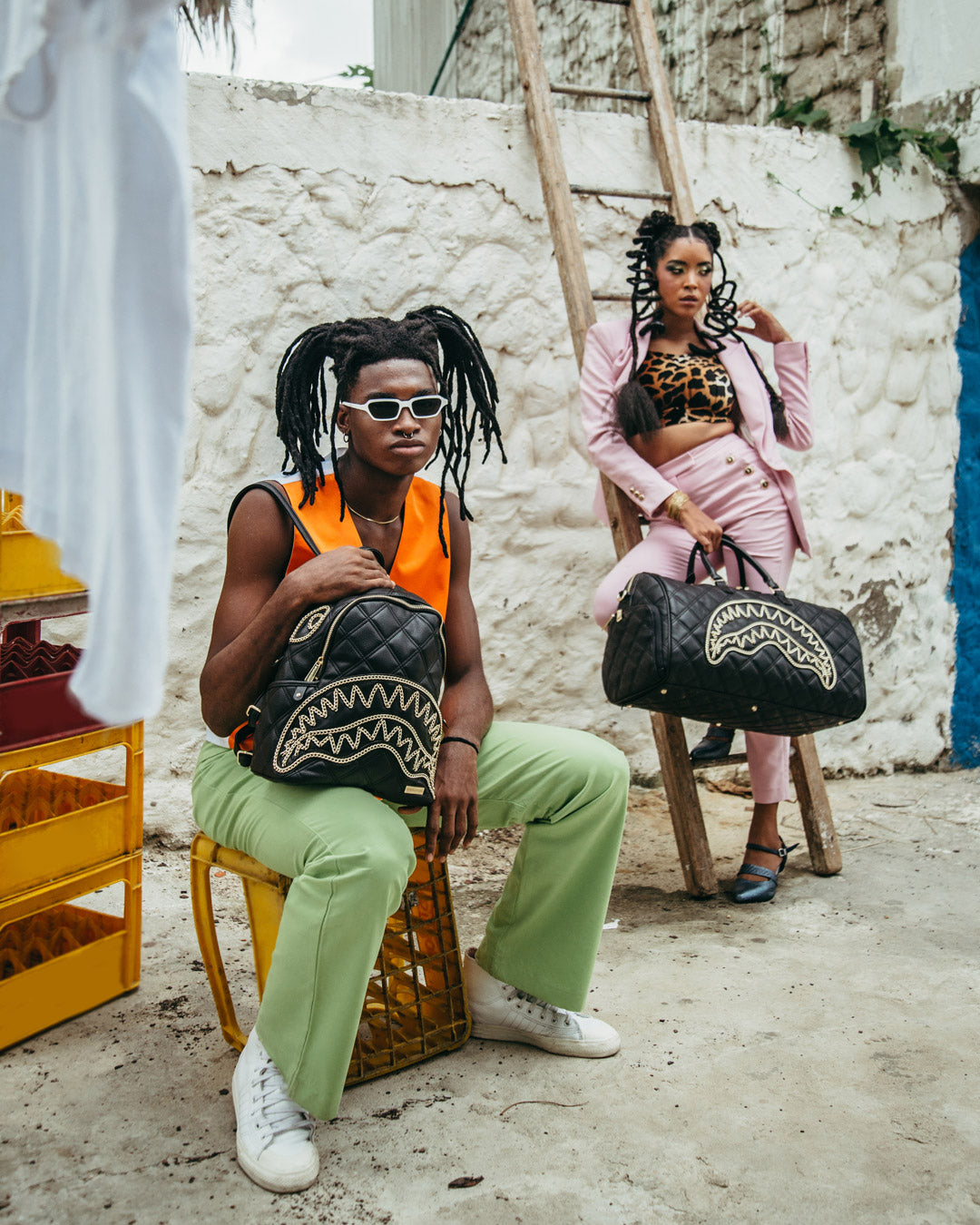 NOIR QUILT GOLD CHAIN SHARK SAVAGE BACKPACK