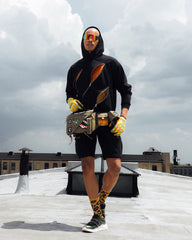 CALL OF DUTY NEVER BACK DOWN CROSSBODY