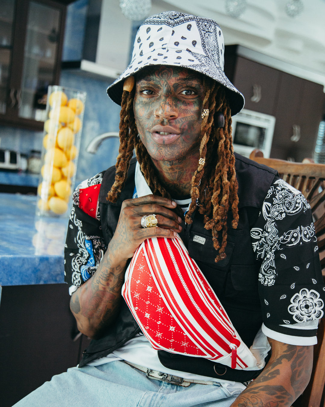 MODUS OPERANDI SAVVY CROSSBODY