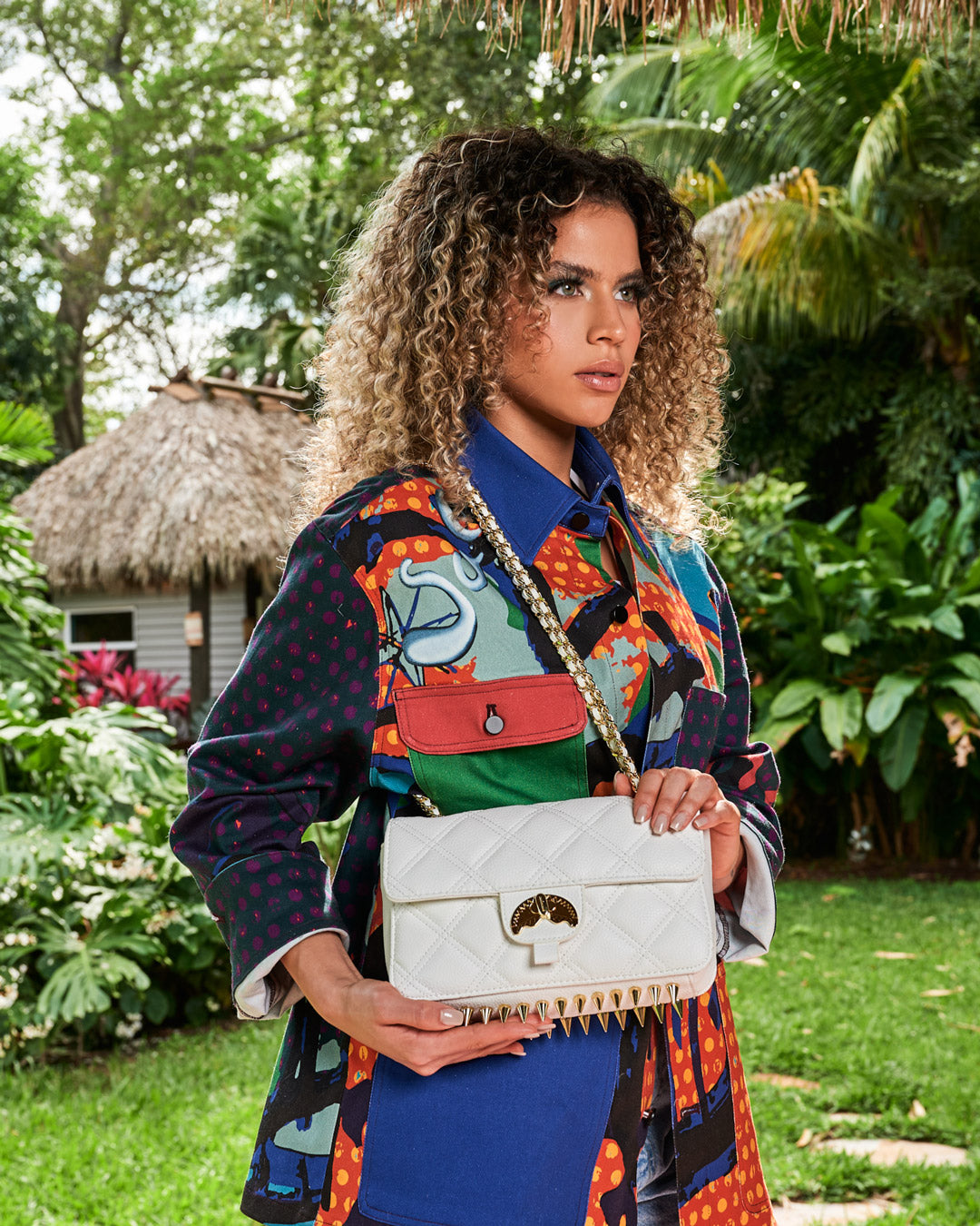 RIVIERA LE BLANC GOLD CHAIN SHARK HANDBAG