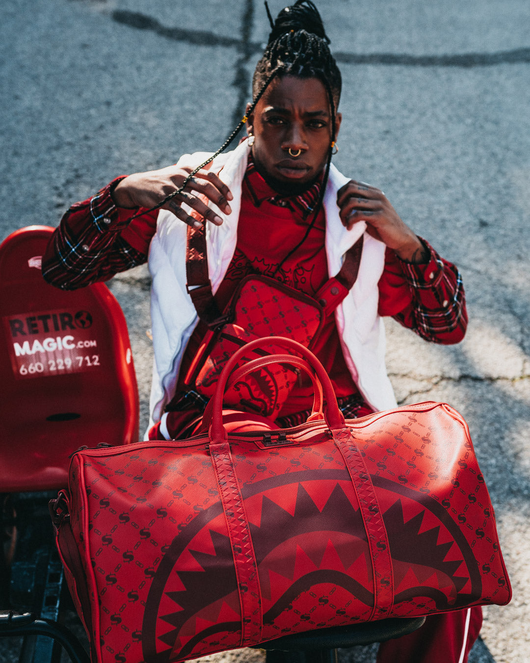 MONEY PATTERN BRICK SLING