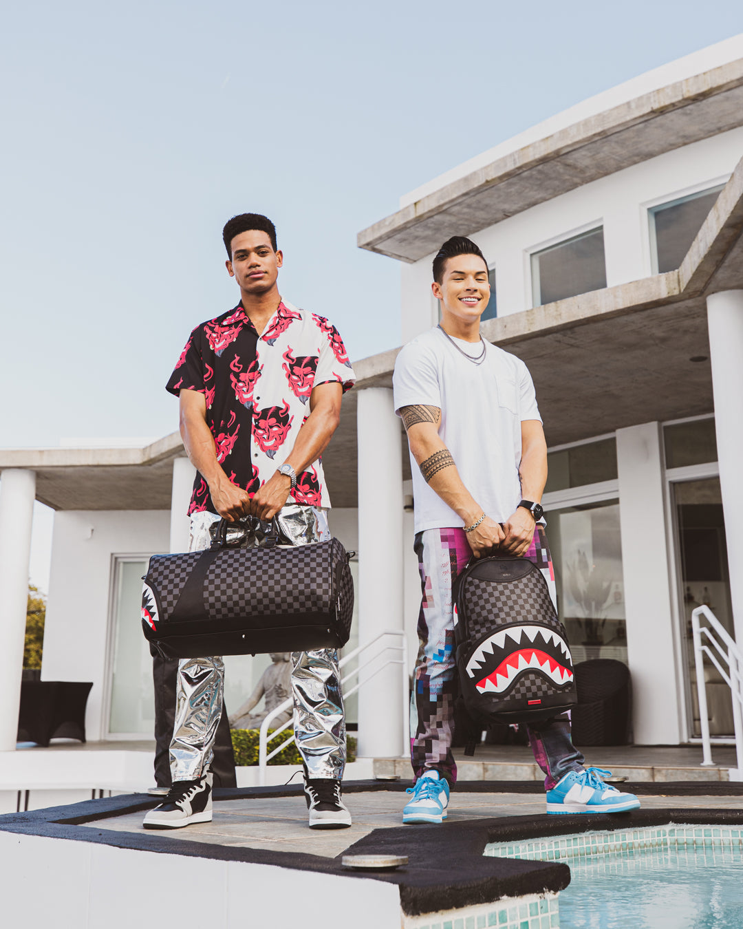 HENNY AIIR TO THE THRONE BACKPACK (DLXV)