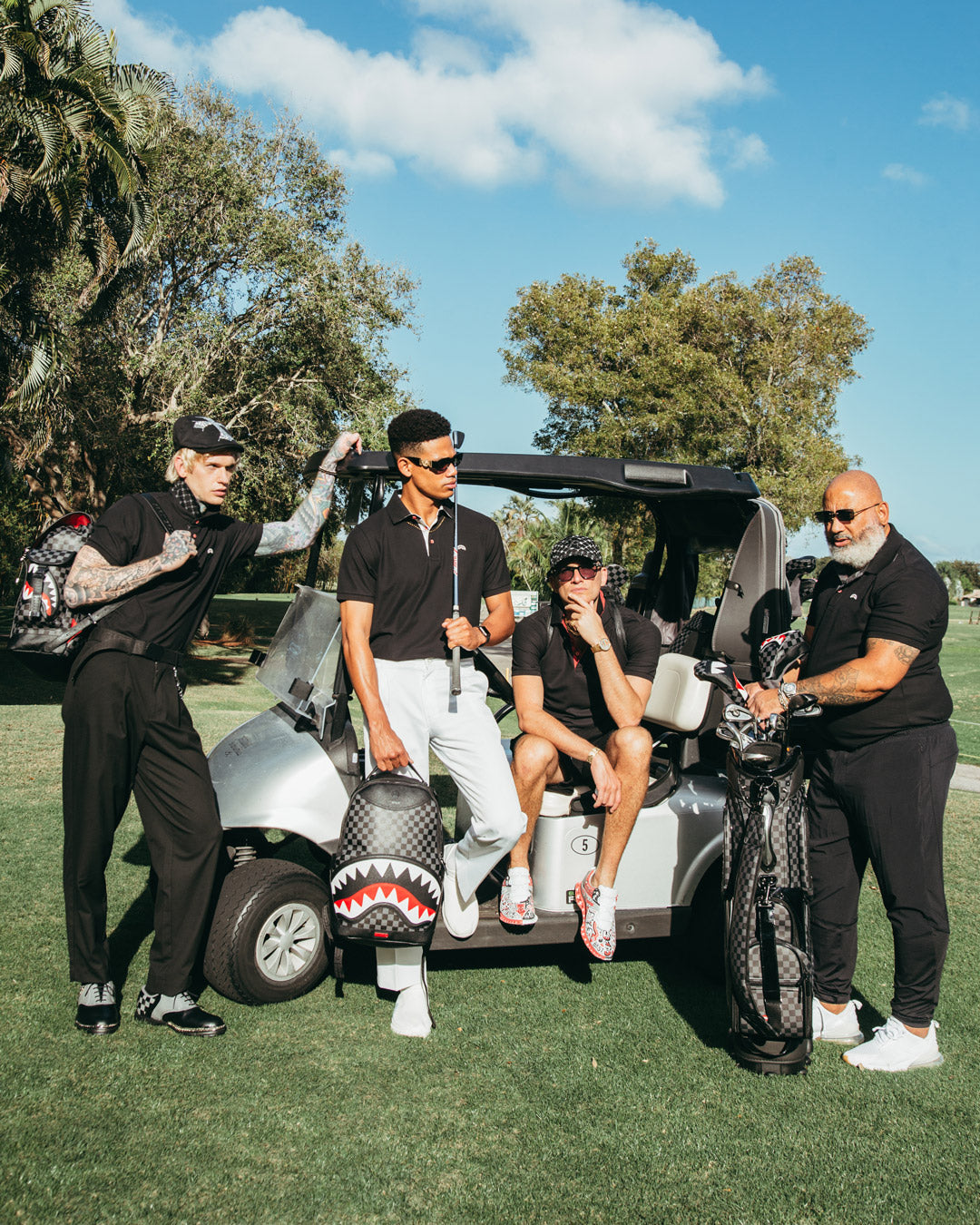 HENNY AIIR TO THE THRONE BACKPACK (DLXV)