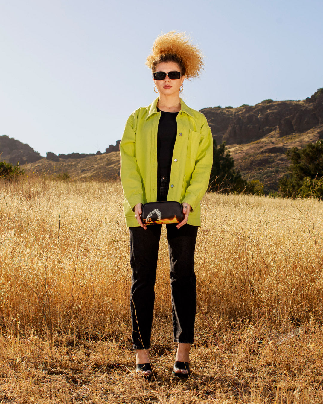 SHARKS IN PARIS UNSTOPPABLE POUCH