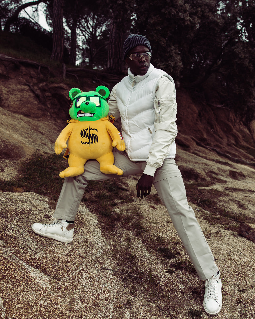 GARFIELD MONEYBEAR SUIT TEDDYBEAR BACKPACK