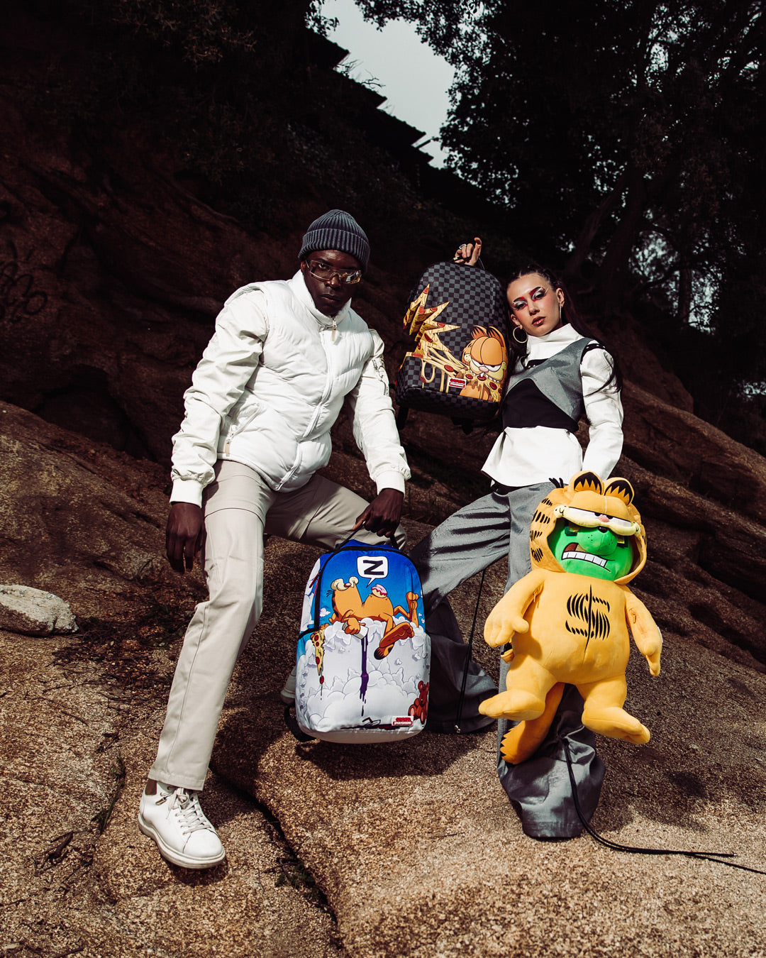 GARFIELD MONEYBEAR SUIT TEDDYBEAR BACKPACK