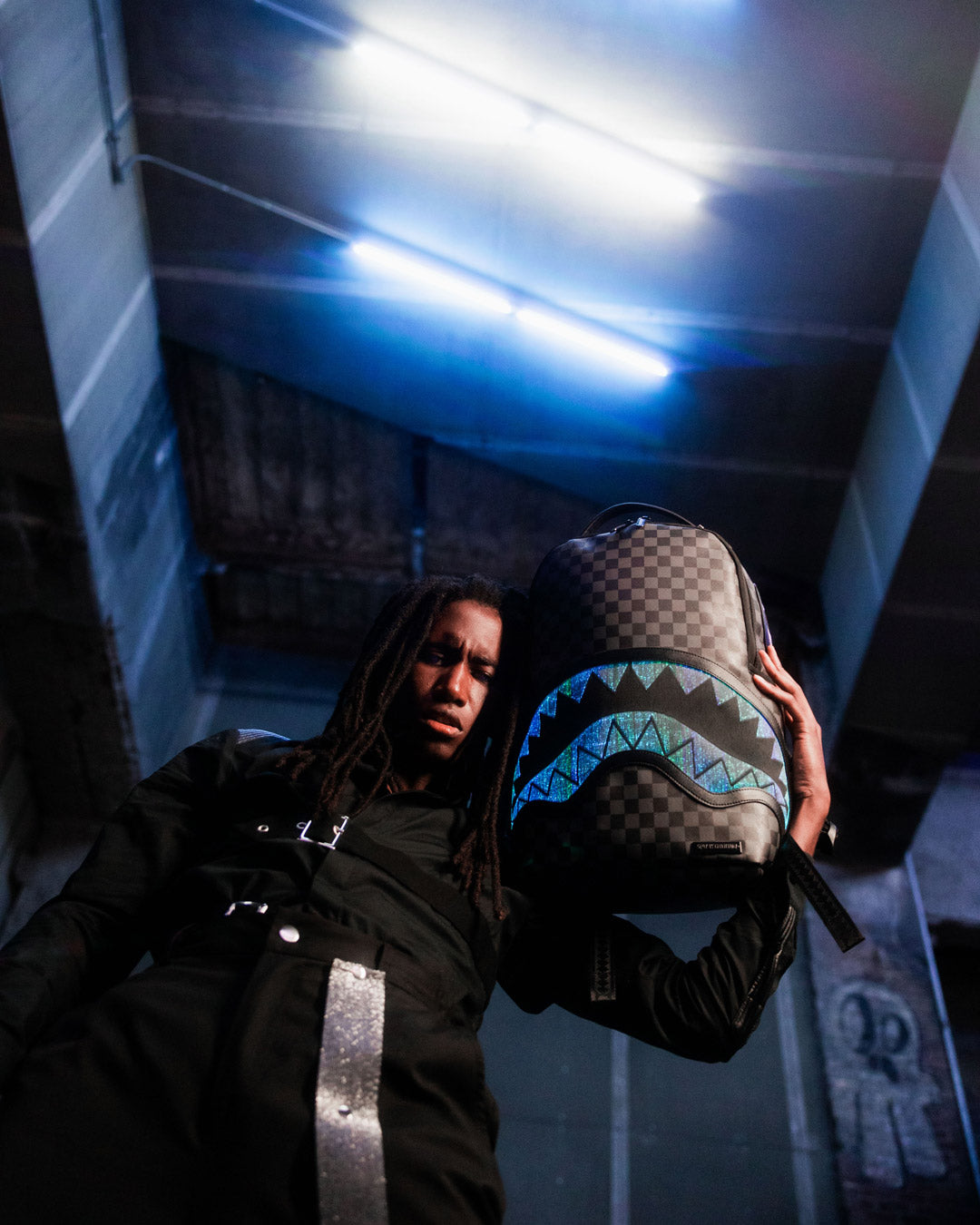 SHARK OPTICS - THE LIGHT SHOW BACKPACK