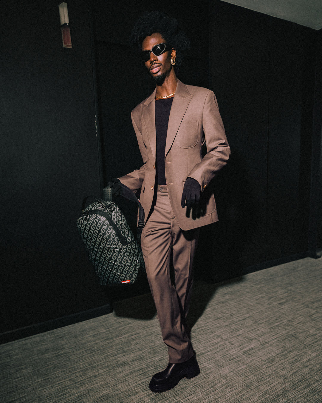 MAGNETIC PULSE BACKPACK (DLXV)