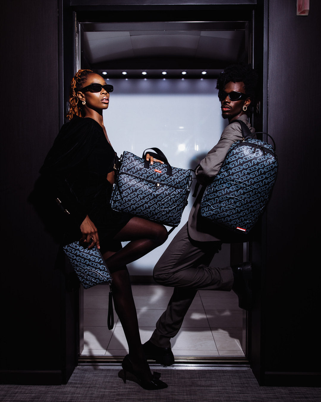 MAGNETIC PULSE BACKPACK (DLXV)