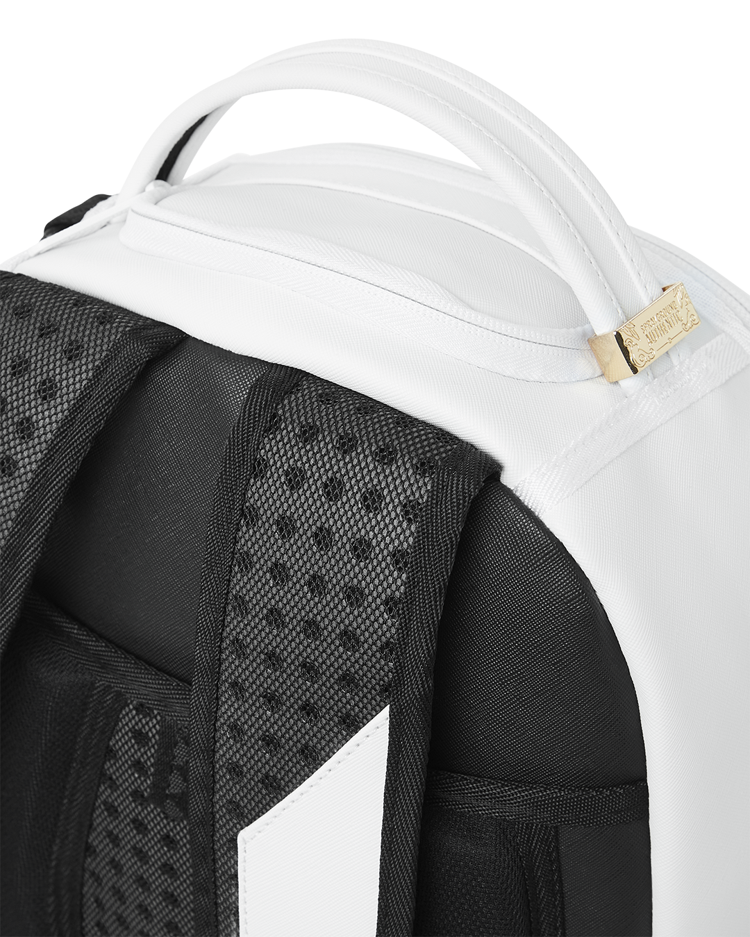 SHARK CENTRAL BACKPACK WHT/WHT (DLXV)