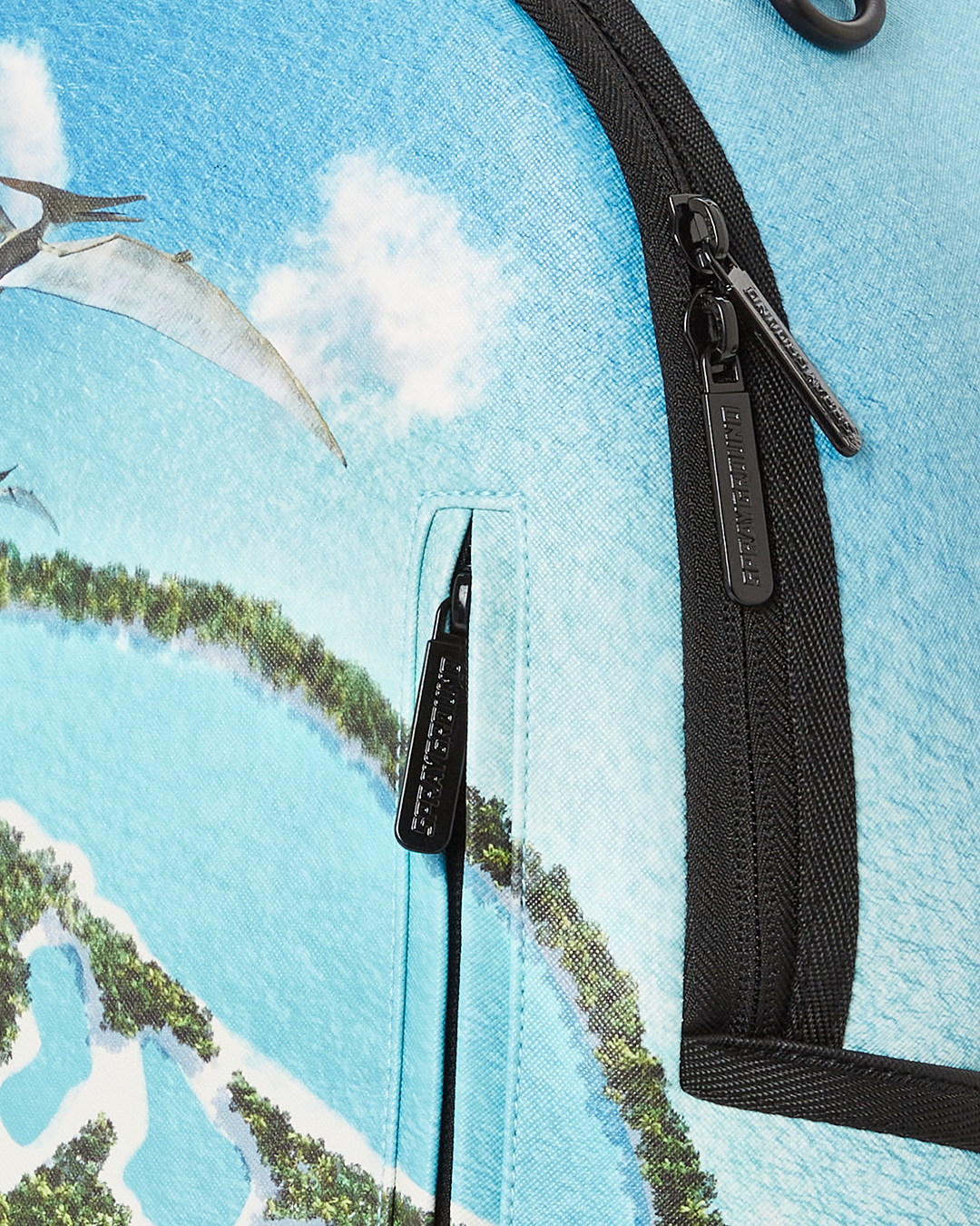 JURASSIC ISLAND BACKPACK (DLXV)