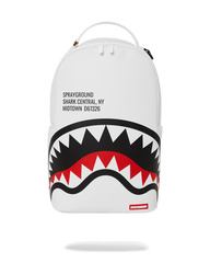 SHARK CENTRAL (WHT) BACKPACK (DLXV)