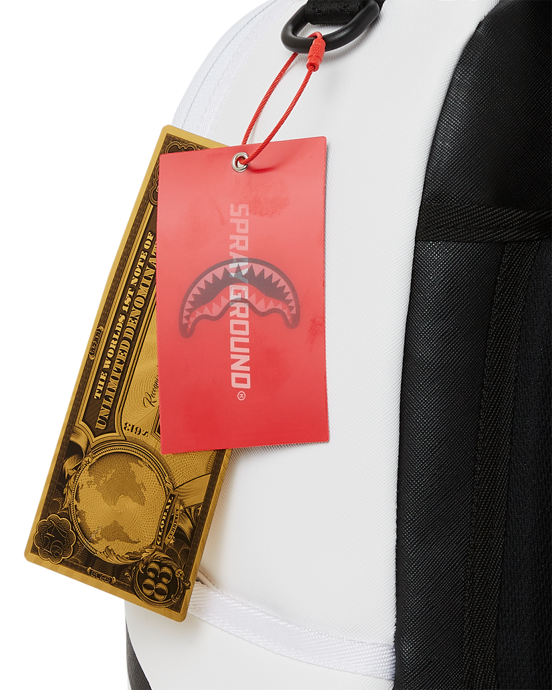 SHARK CENTRAL (WHT) BACKPACK (DLXV)