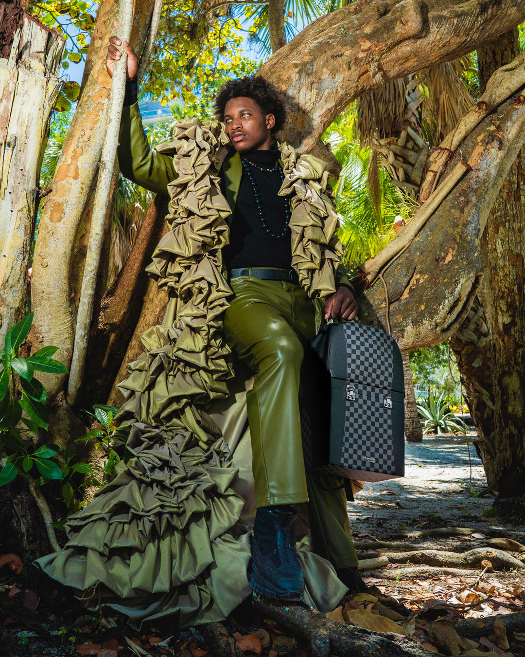 RACEWAY SHADOW PHANTOM HALF BOX BACKPACK (DLXV)