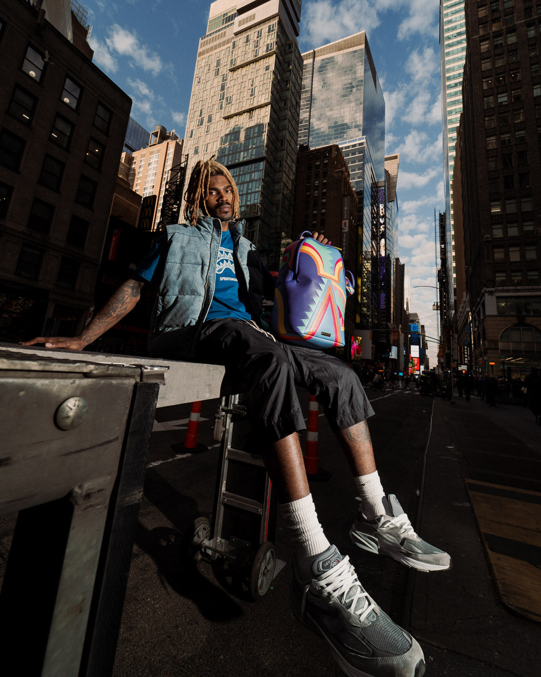 I'M ON VACATION ON MY YACHT BACKPACK