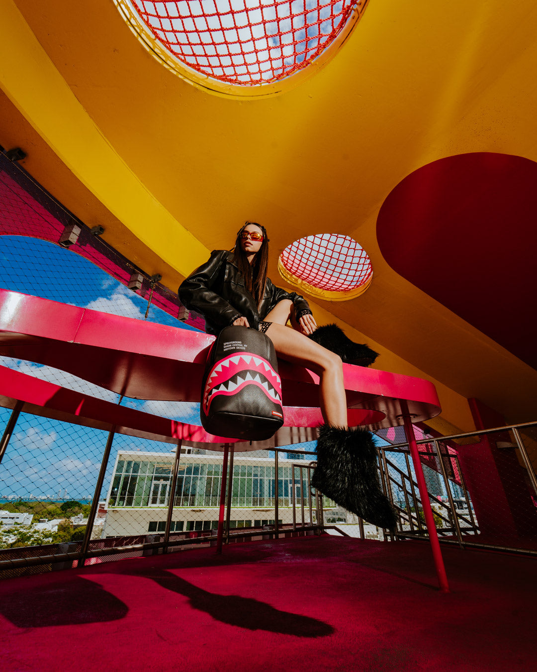 SHARK CENTRAL SORBET DLXSV BACKPACK