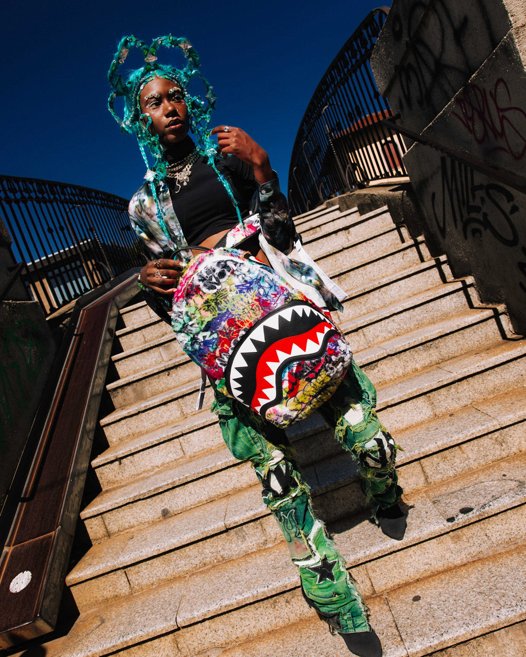 LE MONDE DES GRAFFITIS BACKPACK