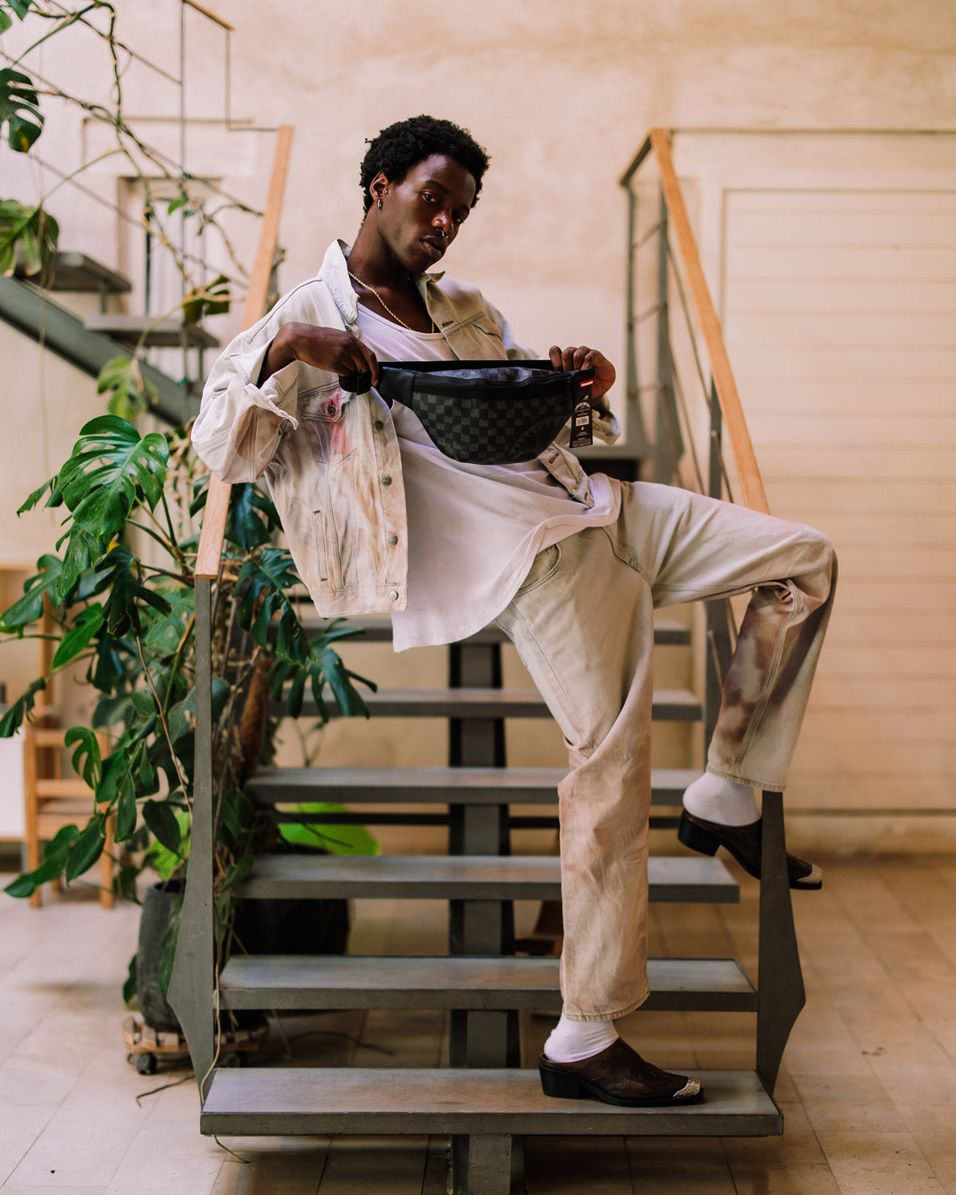 HANGOVER DRIP CHECK SAVVY CROSSBODY