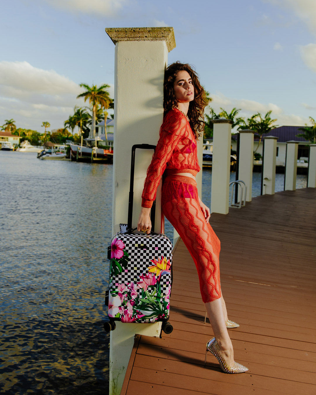 RODEO DRIVE SHARKNAUTICS HARDSHELL CARRY-ON LUGGAGE