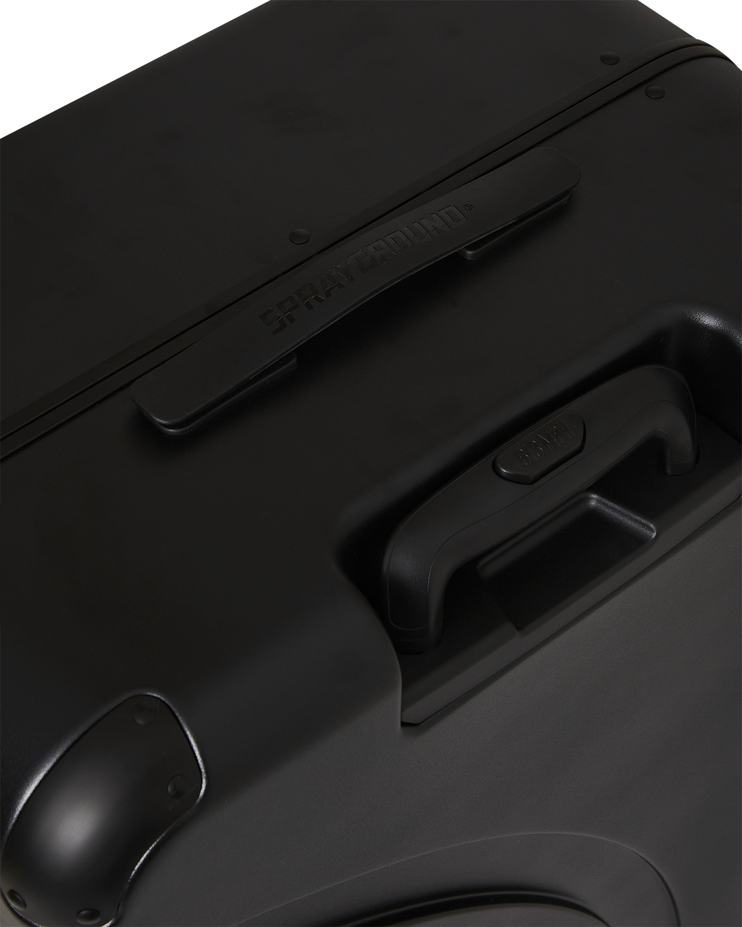 REALITY CHECK SHARKITECTURE FULL-SIZE JETBLACK LUGGAGE (GUNMETAL HARDWARE)