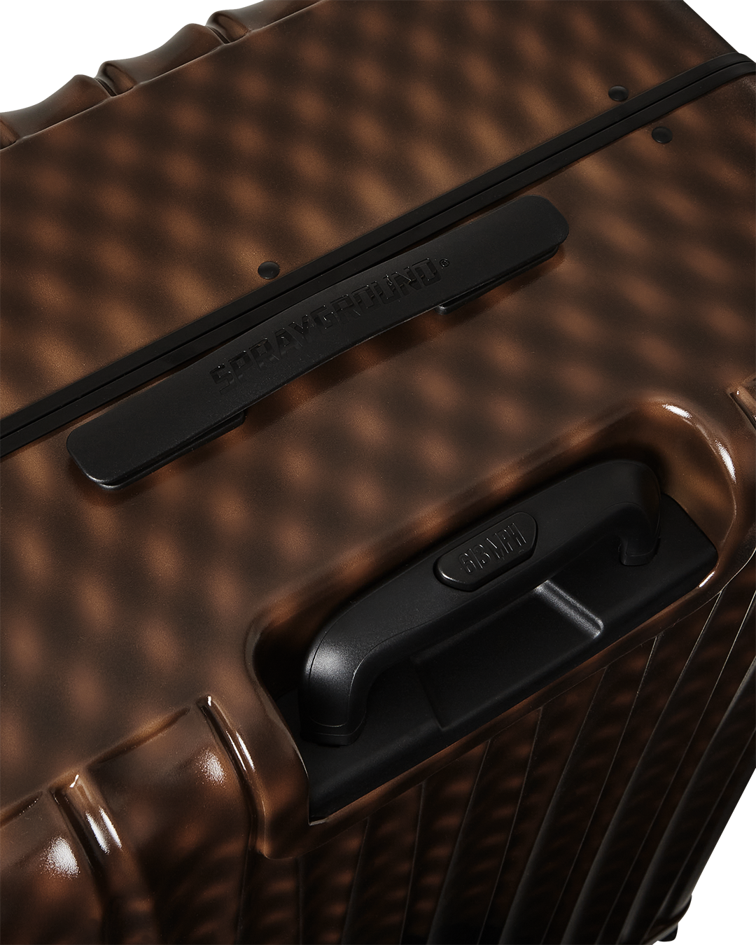 SHARKS IN PARIS BLUR EFFECT FULL SIZE LUGGAGE