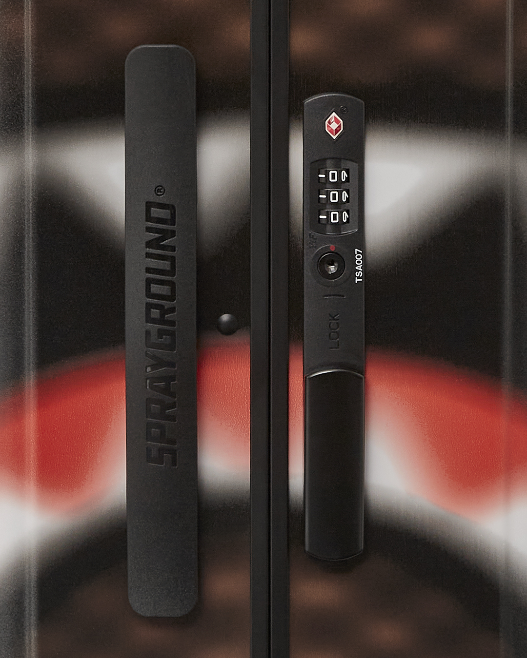 SHARKS IN PARIS BLUR EFFECT CARRY-ON LUGGAGE