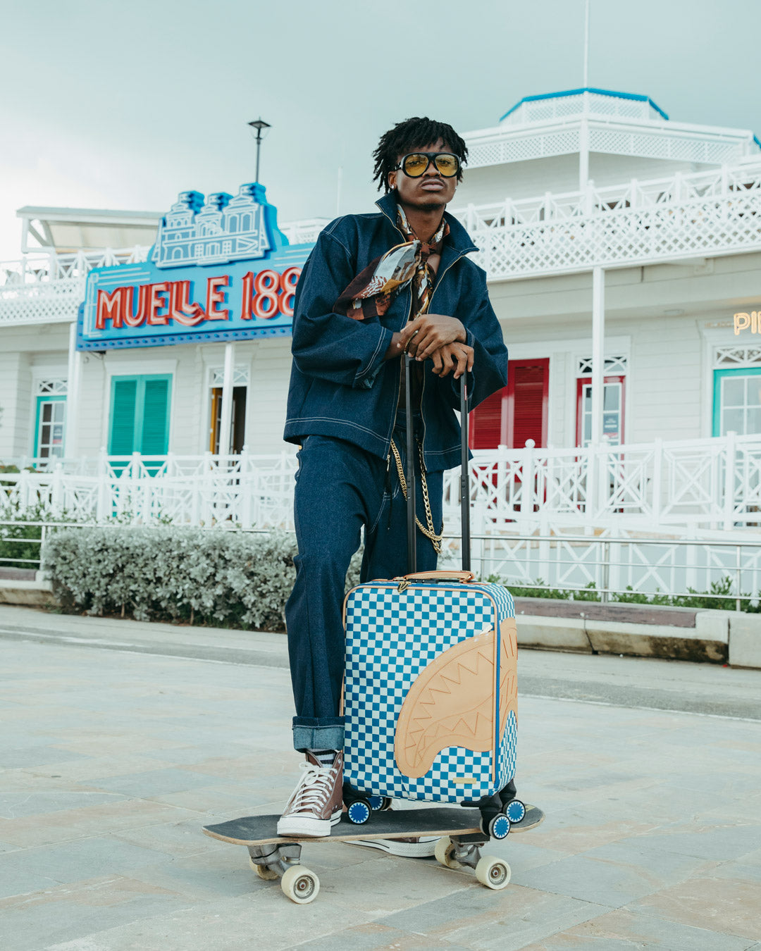 NEW SHARK YACHT CLUB IMPERIAL CARRY-ON LUGGAGE