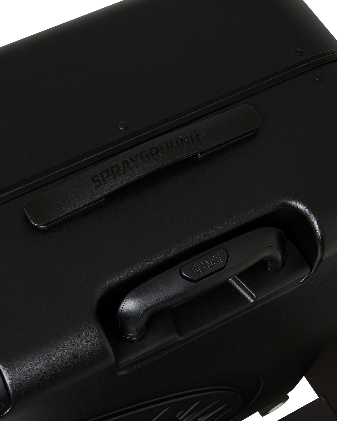 THE JOURNEY BEGINS SHARKITECTURE FULL-SIZE LUGGAGE