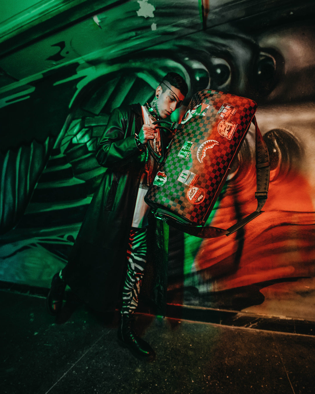 GLOBAL MOGUL EMPEROR DUFFLE