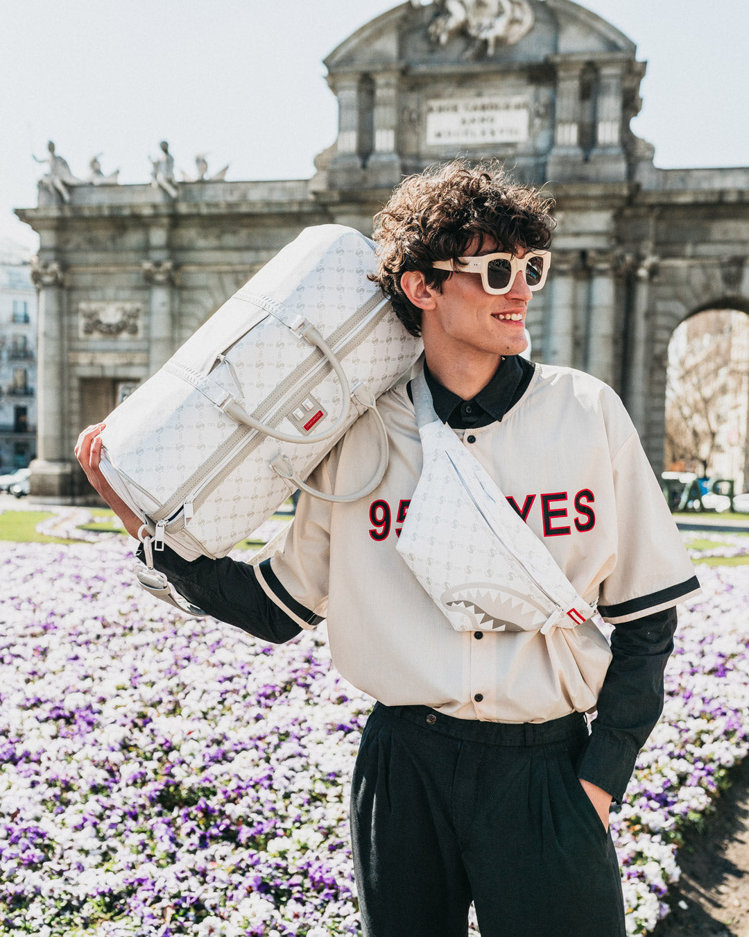 MONEY PATTERN POWDER EMPEROR DUFFLE