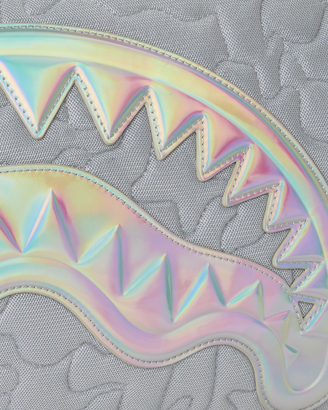 MIRASHAKU IRIDESCENT QUILT DUFFLE