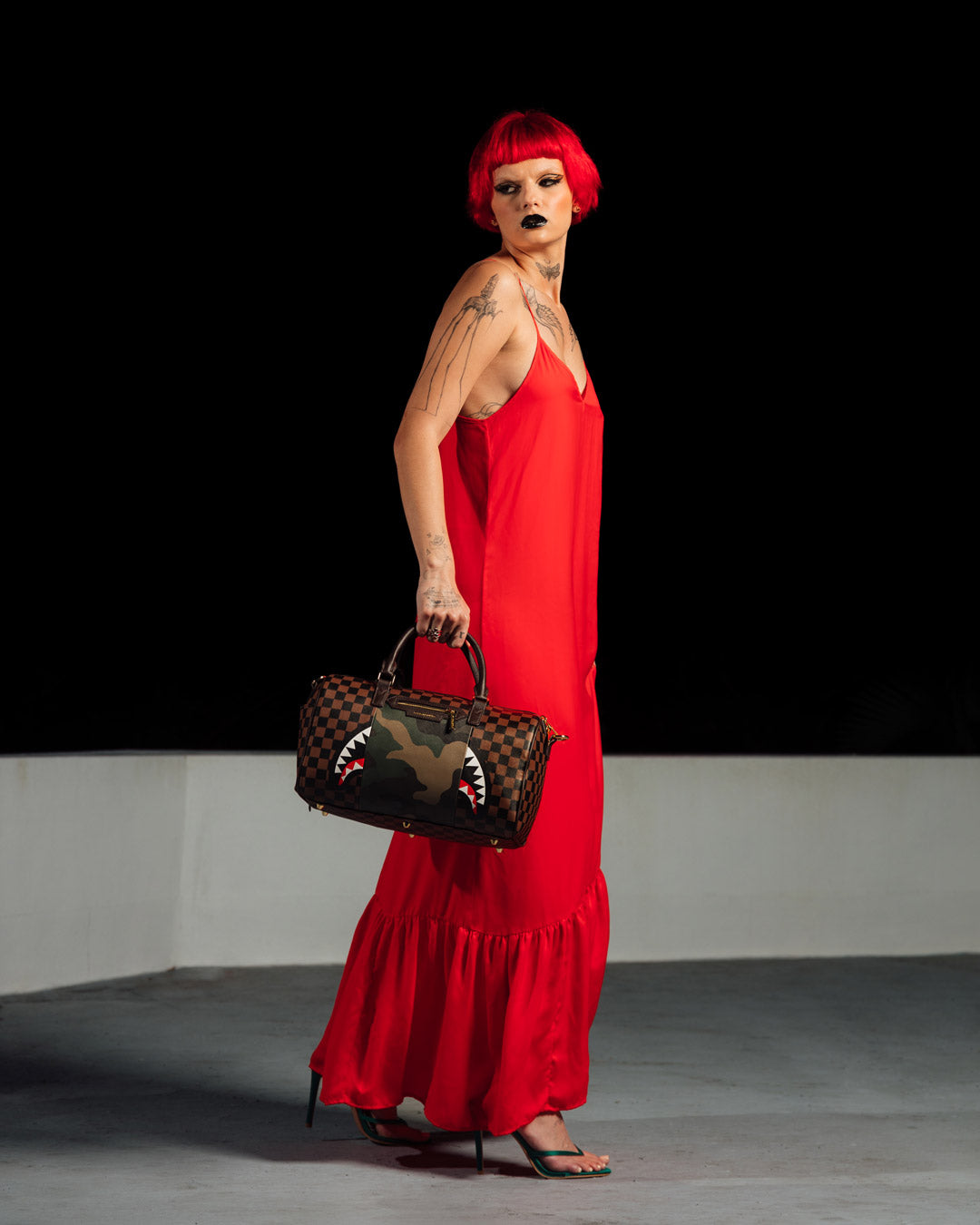 EXTERIOR GOLD ZIP POCKET SHARKS IN PARIS MINI DUFFLE