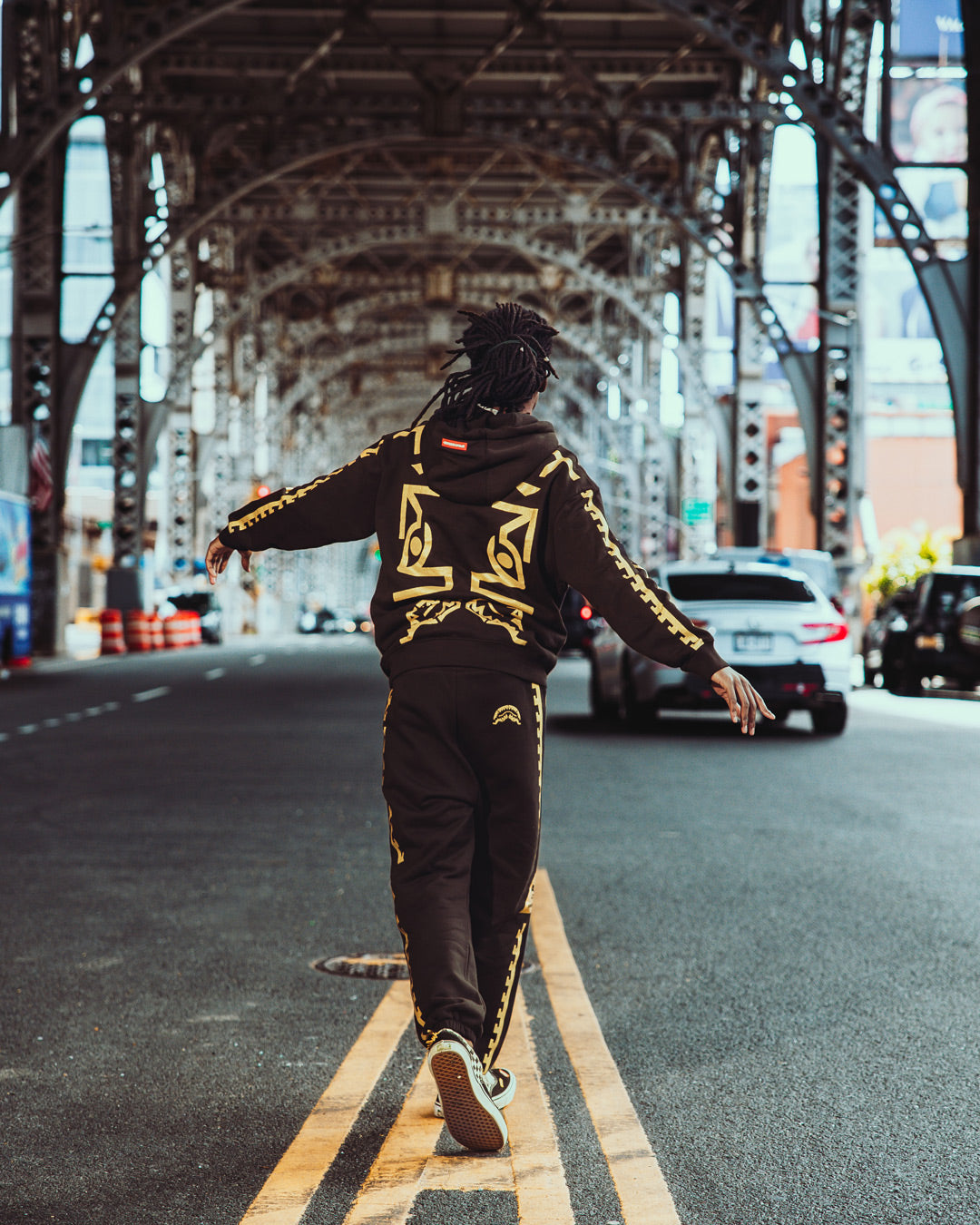 A.I.9 AFRICAN INTELLIGENCE PATH TO THE FUTURE II - SANDFLOWER COLLAB JOGGER