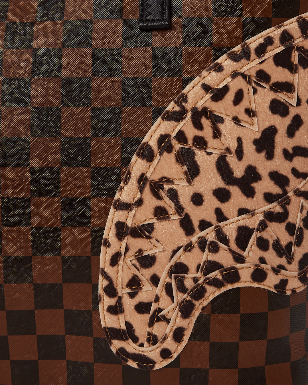 A.i.3 THE LEGACY TOTE