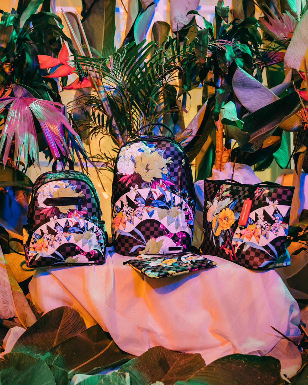 GALA AFTER PARTY TOTE