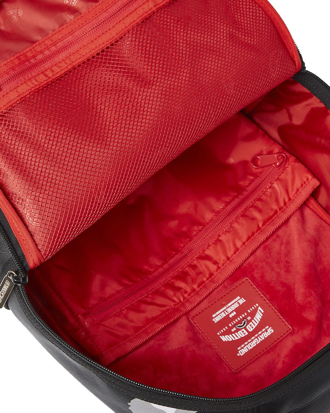 BAG ON BAG OPTICAL ILLUSION SHARKS IN PARIS BACKPACK