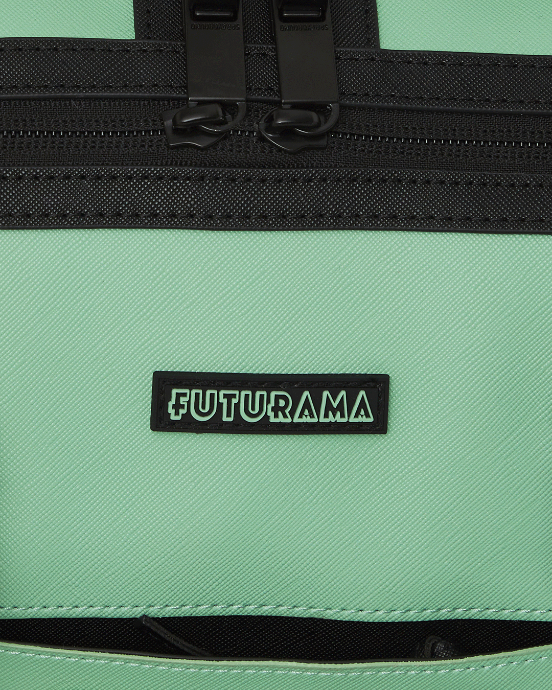 FUTURAMA PLANET EXPRESS PACK DUFFLE