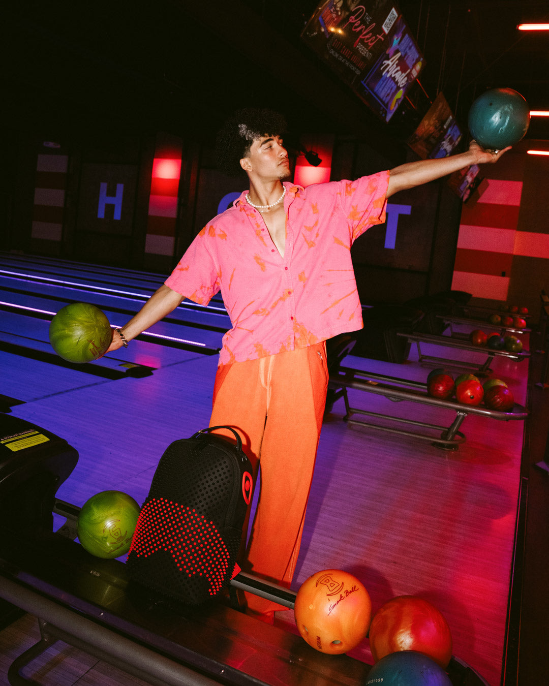 MADNESS SHARK DLXV BACKPACK