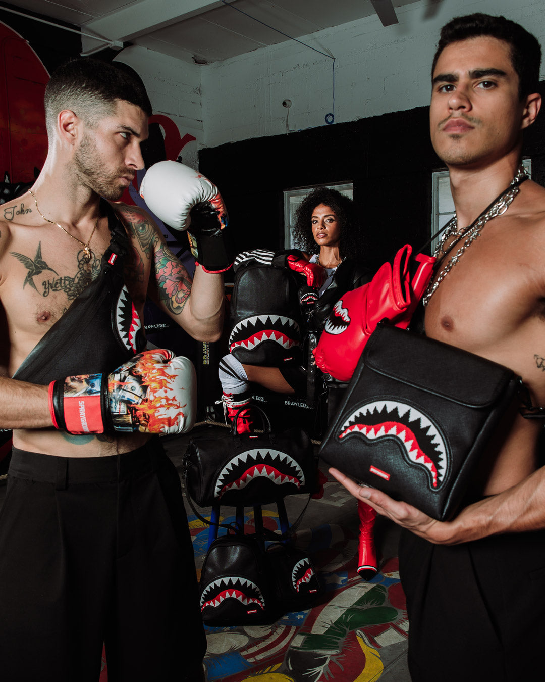 KNIT COMMANDER BACKPACK KEYCHAIN