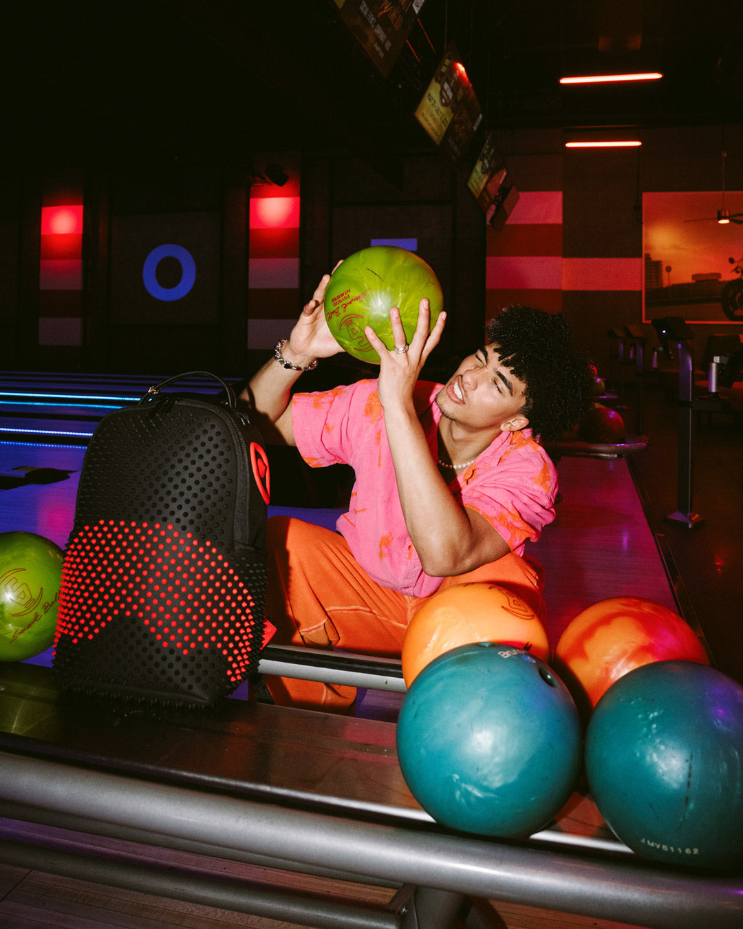 MADNESS SHARK DLXV BACKPACK