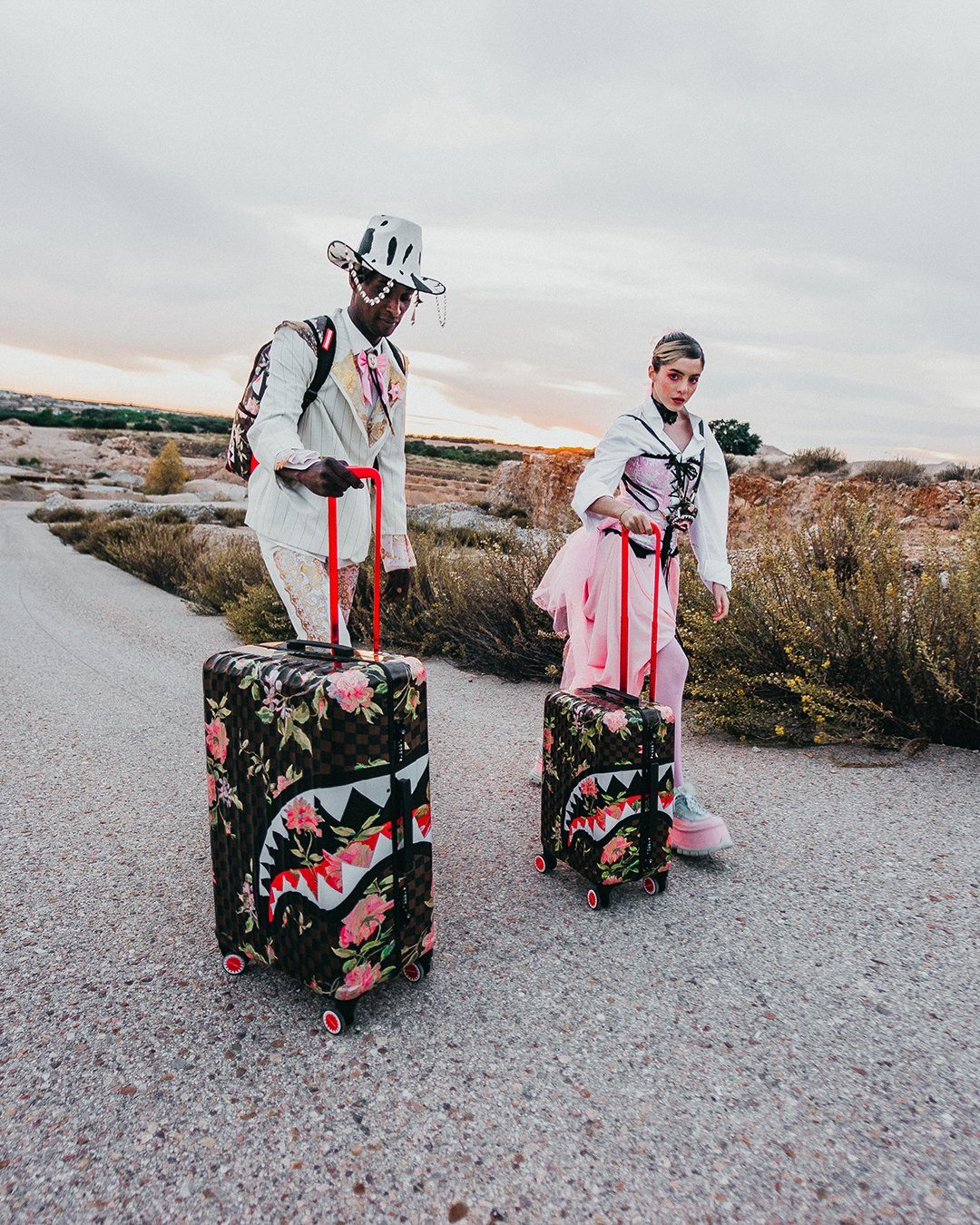 SHARKFLOWER 21.5” CARRY-ON SHARKNAUTICS LUGGAGE